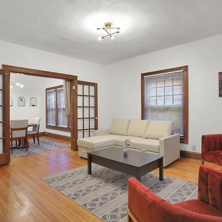 Comfy Apartment In Indianapolis Eksteriør billede